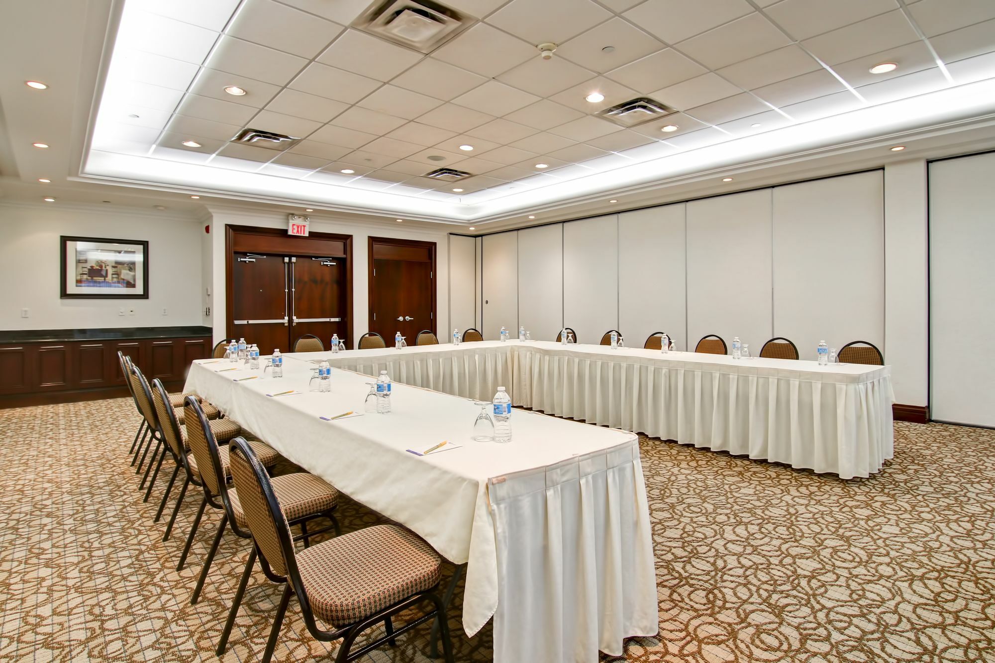 Hilton Garden Inn Toronto/Burlington Bagian luar foto